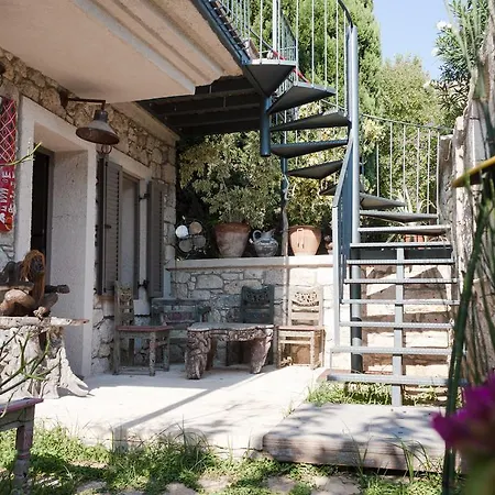 118 보트호텔 *